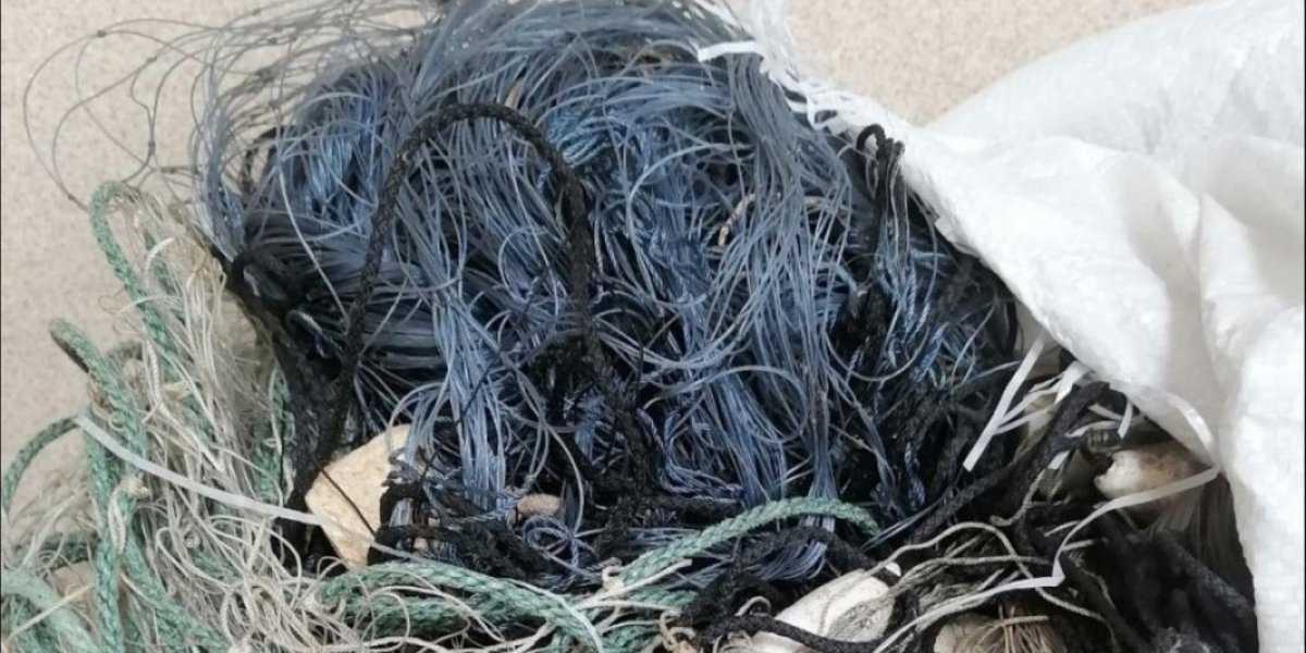 Украина в шоке от шедрот «друзей» из Франции и умоляет оставить подарки на своей помойке Украина в шоке от шедрот «друзей» из Франции и умоляет оставить подарки на своей помойке