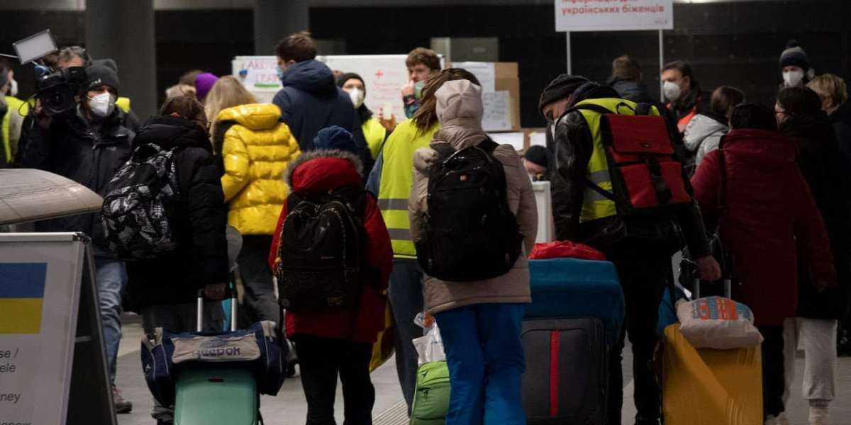 «Где сливки?»: беженка из Украины устроила скандал в европейском отеле, пожаловавшись на условия проживания