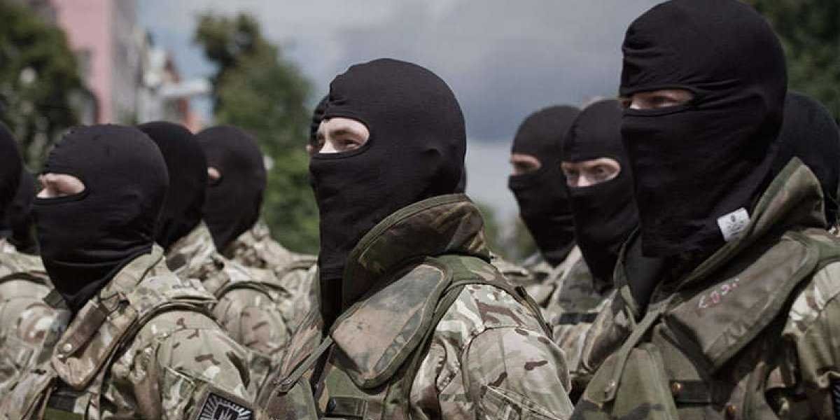 Блокированные на «Азовстали» боевики пытались потребовать места в эвакуационных автобусах