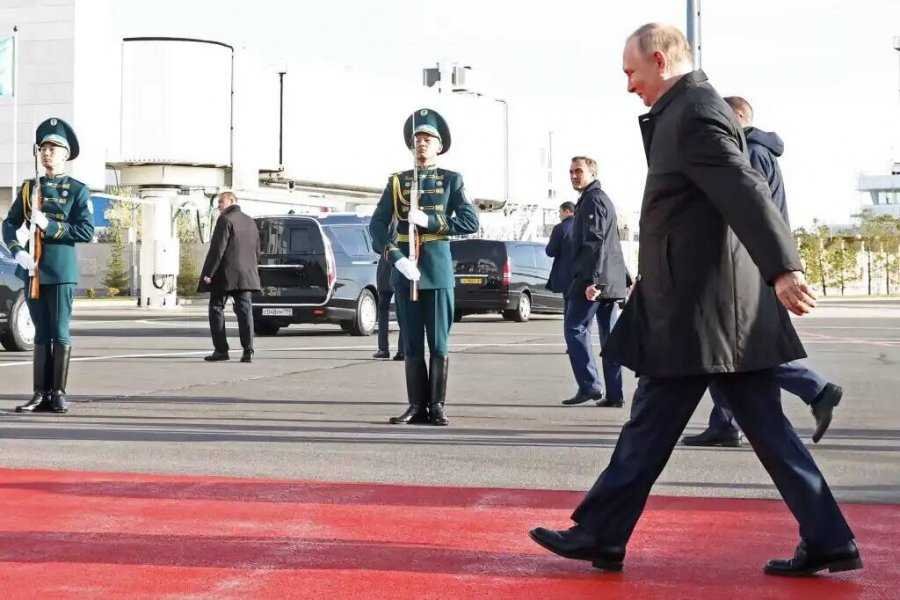 Казахстан решил, что Россия ему больше не нужна. Наглая выходка Токаева в ходе визита Путина, все расставила по своим местам