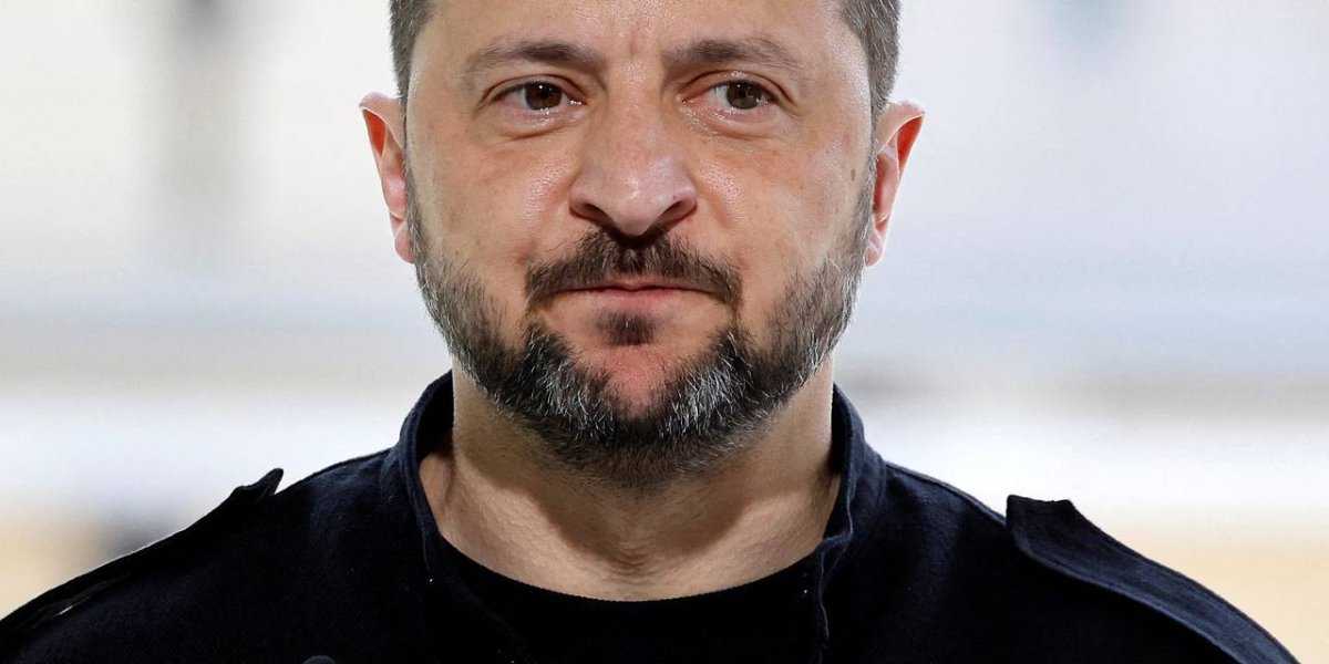 Советская крыша Зеленского: как Украина скрывает неудобную правду про Киев