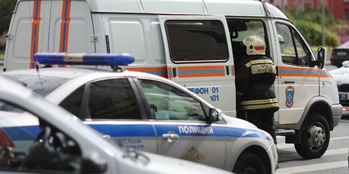 «В 06.20 был очень сильный взрыв. Началась паника. В небе появился вертолёт»: Во Владивостоке выставлены посты на выезде из города