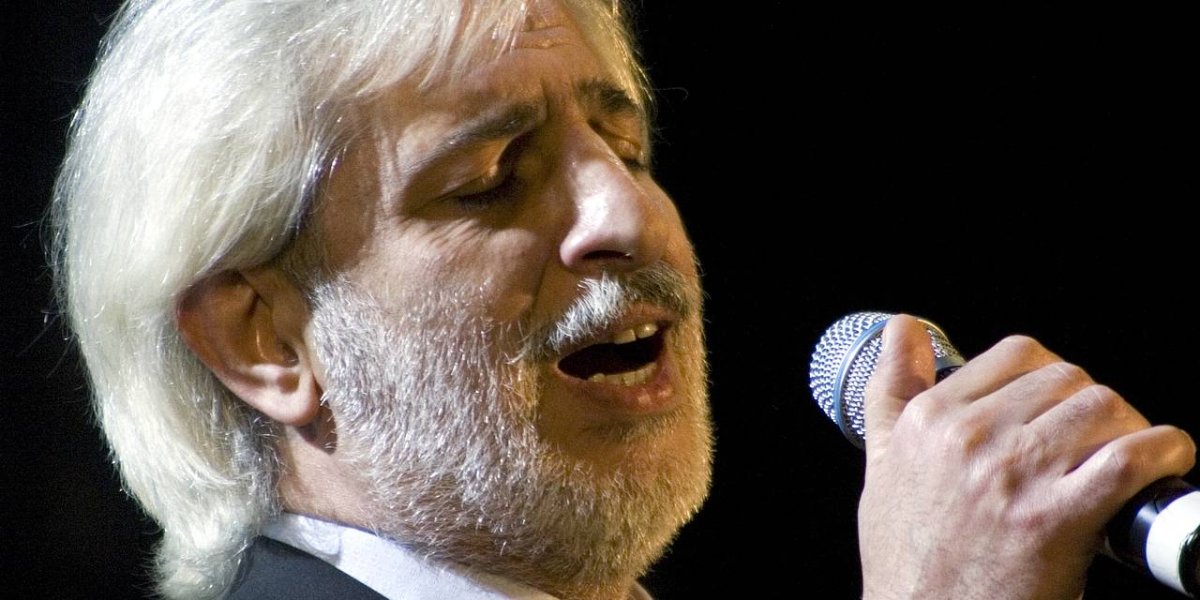 Ушла легенда шансона: Ефрем Амирамов скончался в больнице Нальчика Ушла легенда шансона: Ефрем Амирамов скончался в больнице Нальчика