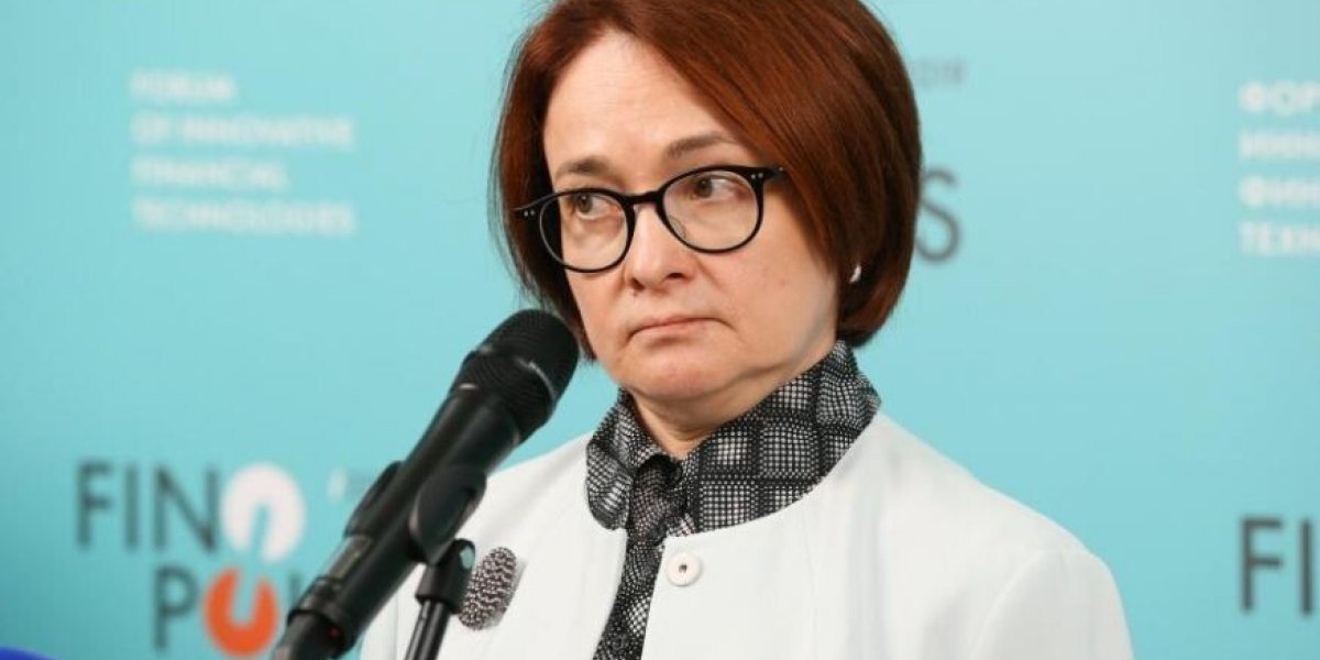 Конец «банковского рабства»: как новые правила с 2025 года меняют выбор зарплатного банка в России