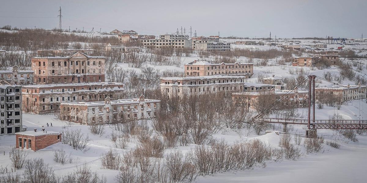 Пустующее жилье под контролем: как новый законопроект защитит многоквартирные дома на Крайнем Севере Пустующее жилье под контролем: как новый законопроект защитит многоквартирные дома на Крайнем Севере
